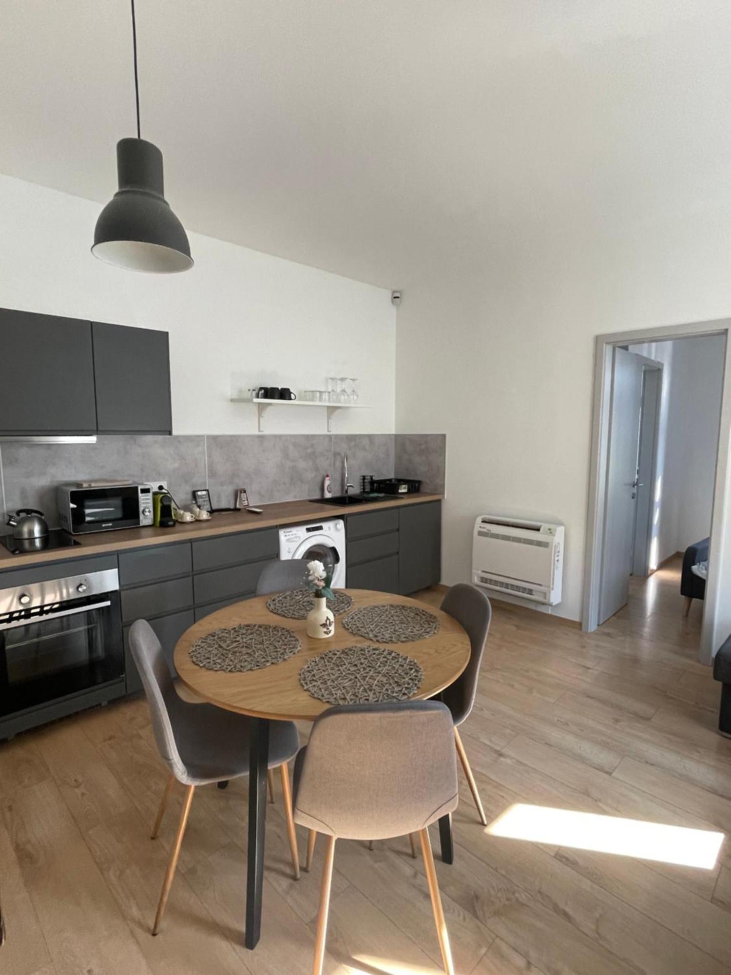 Dream Apartman Level Bagian luar foto